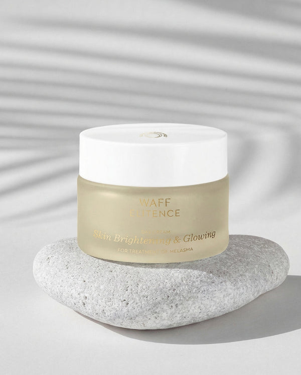 Skin Brightening & Glowing Day Cream | SPF 30 Radiance and Even Tone | Carica Papaya (Papaya) Fruit Extract